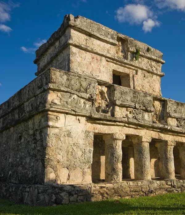 Essential Guide: What to Do in Playa del Carmen and Connect with Its Magical Soul