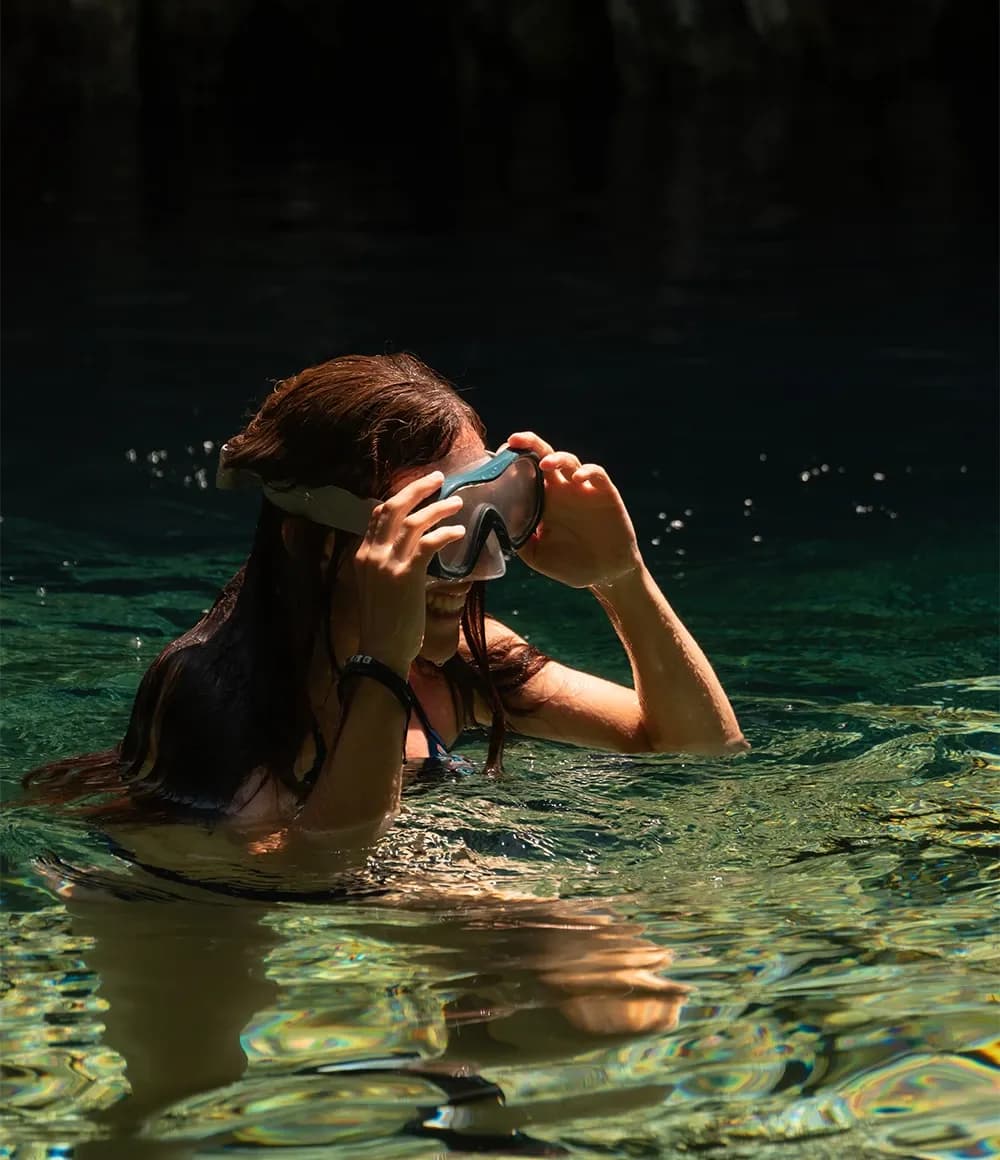 Santuarios de Agua: Descubre los mejores Cenotes en Playa del Carmen y su legado ancestral